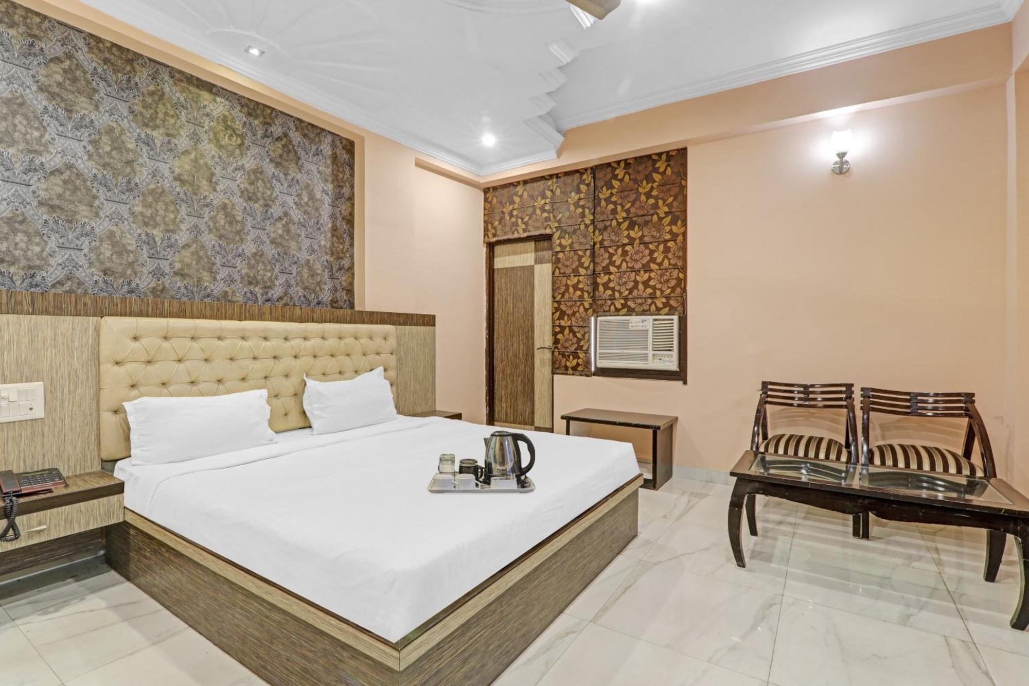 Super Capital O Townhouse Govinda Royal Hotel Kanpur Luaran gambar